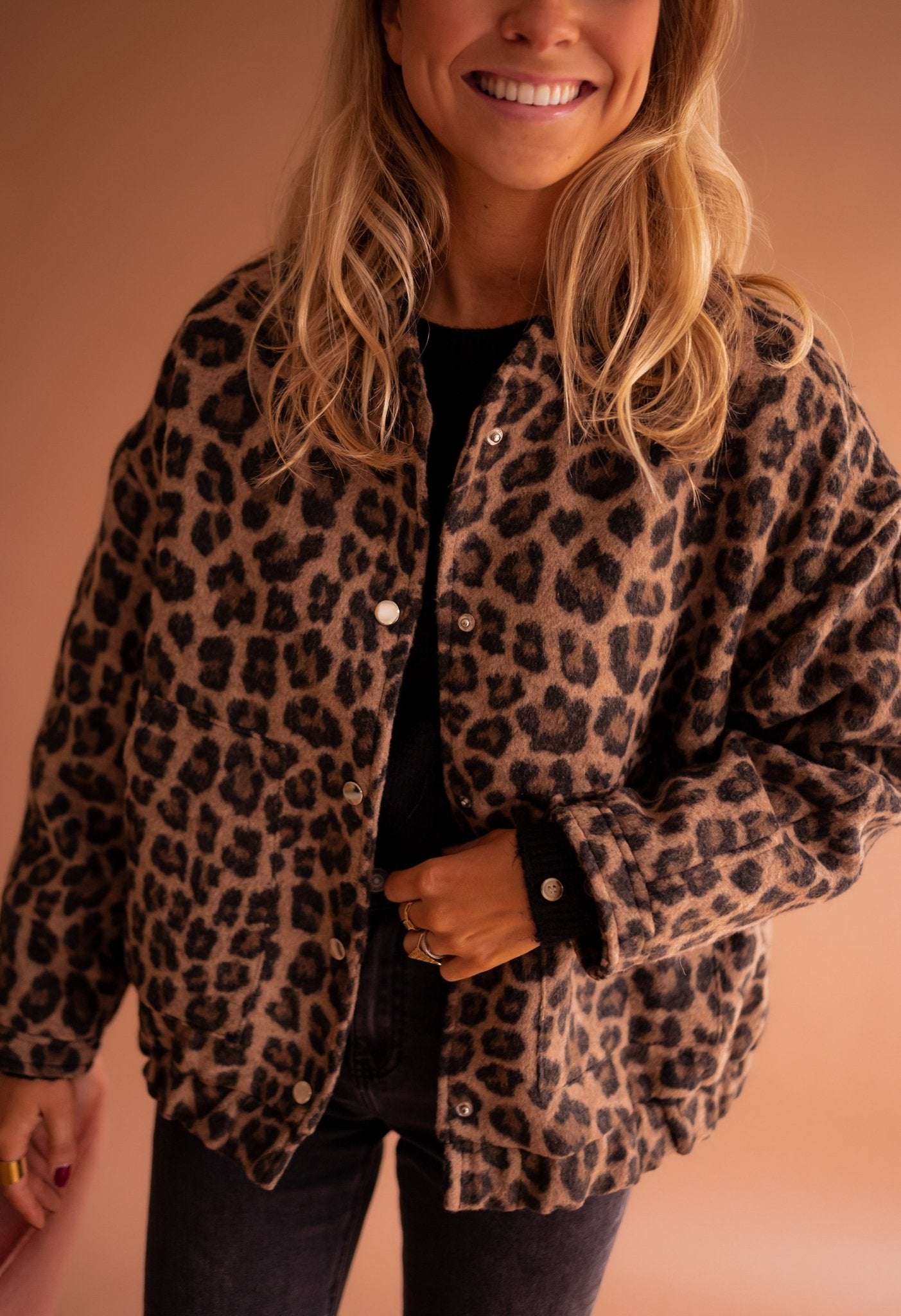 Modiva™ | Trendy jakke med leopardmønster